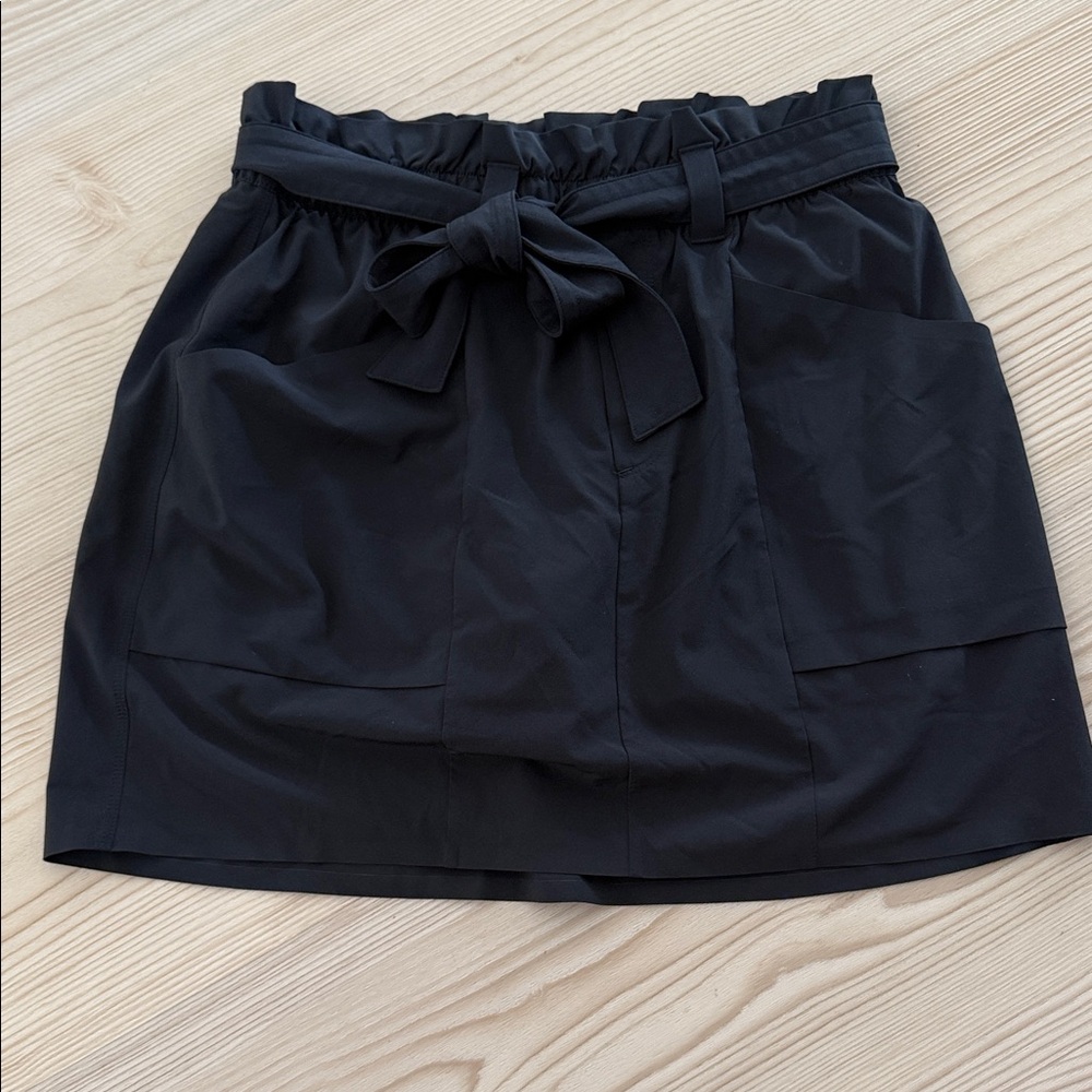 Athleta Charcoal Elastic Waist Skirt
